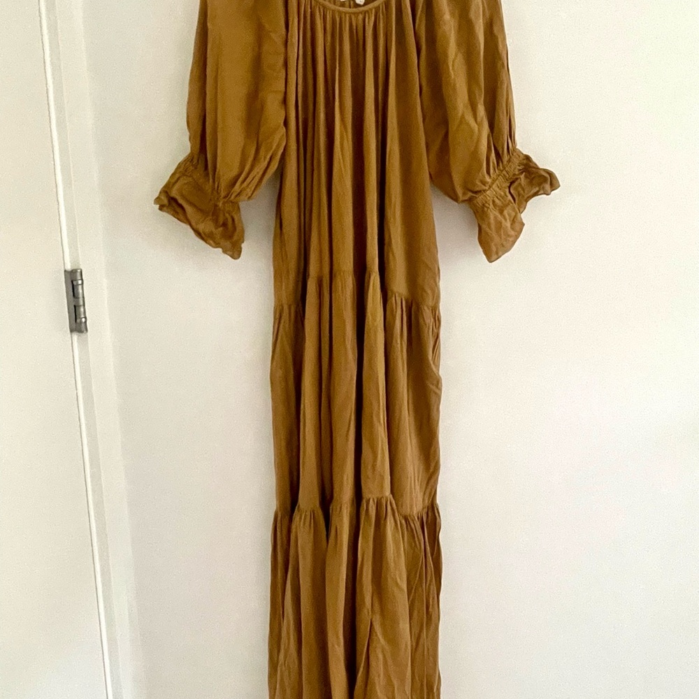 Daughters Of India Sahana Gown ~ Desert - Picture 5 of 5